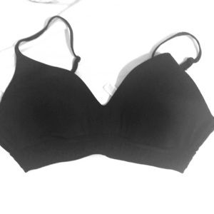 Black Sports Bra